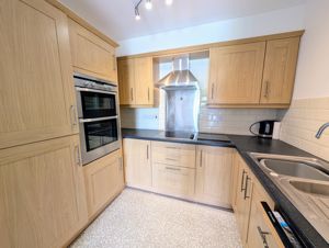 Photo 4- click for photo gallery